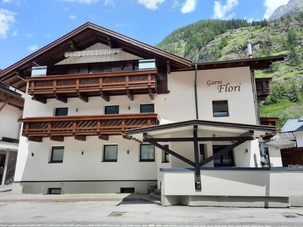 Garni Flori Villa Längenfeld Eksteriør bilde